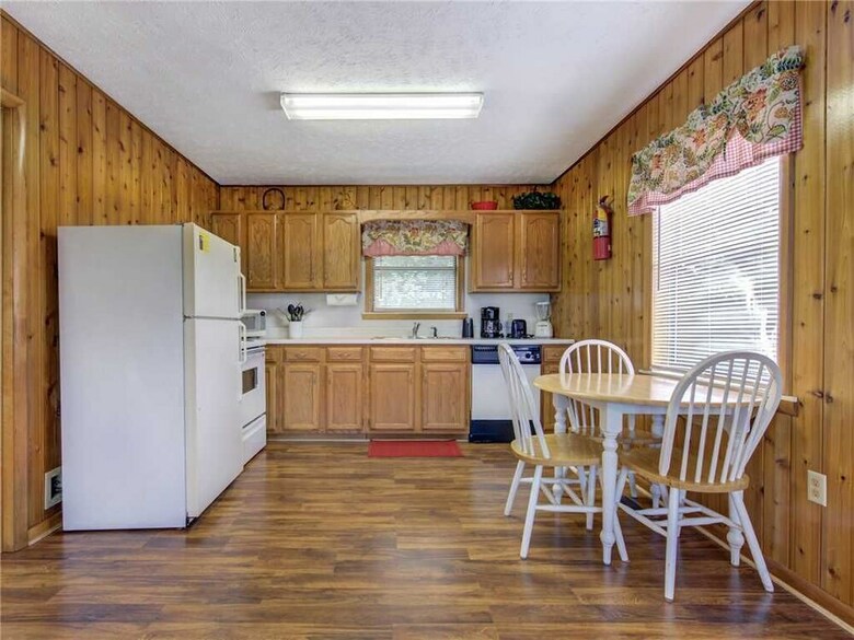 Leconte View 1 - One Bedroom Cabin