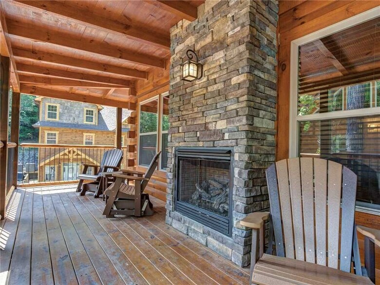Woodland Escape - Three Bedroom Cabin