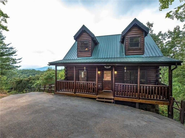View Catcher - Two Bedroom Cabin