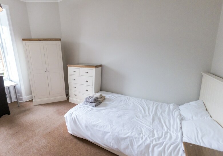 Silver Lining - Spottiswoode Apartment