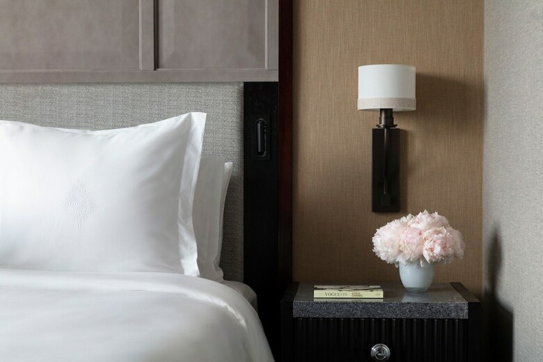 Four Seasons Hotel One Dalton Street, Boston