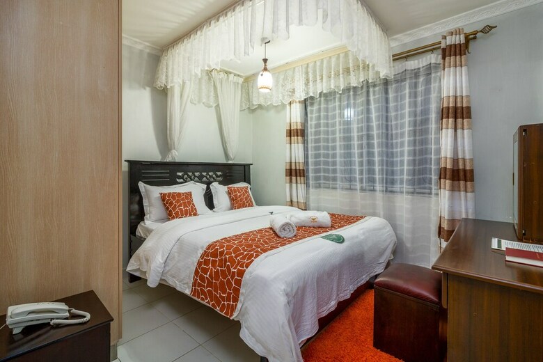 Hotel Javilla Eagles Safari Guest House