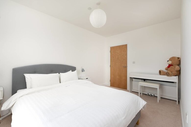 Apartamentos Modern 2 Bed For 4 Guests - 15 Mins To Ldn Bridge!