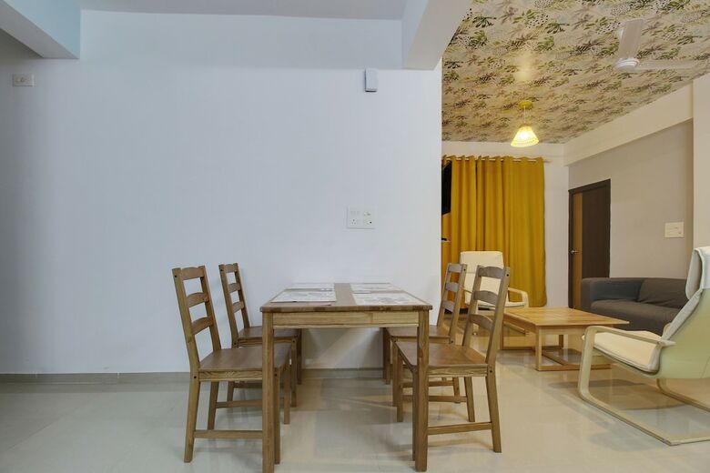 Apartamentos Oyo 24510 Home Elegant 2bhk Dabolim