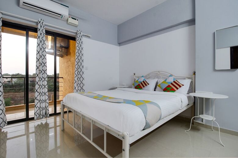 Apartamentos Oyo 24510 Home Elegant 2bhk Dabolim