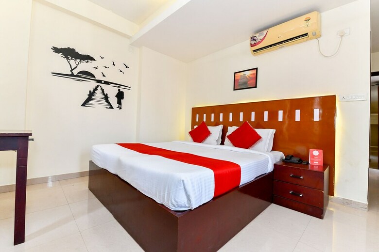 Hotel Oyo 1400 Cochin Metro