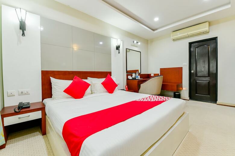 Oyo 23587 M-star Heritage Hotel P Ltd