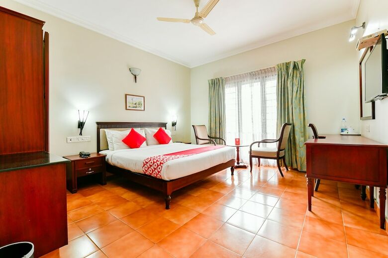Oyo 23587 M-star Heritage Hotel P Ltd