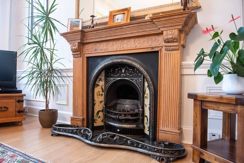 Beautiful 1 Bedroom City Centre Apartment