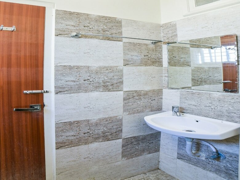 Hotel Oyo 7571 Madhapur