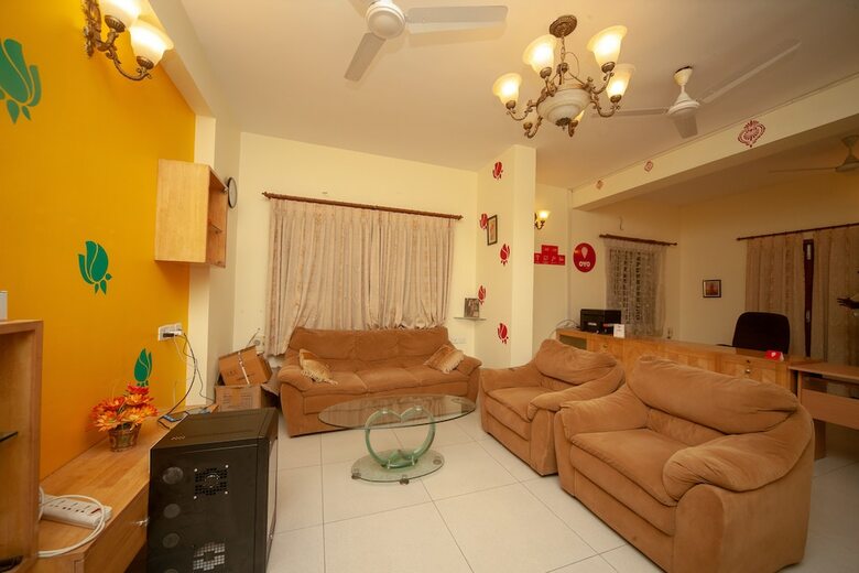 Hotel Oyo 24394 Flagship Deepalakshmi T Nagar