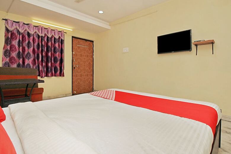 Hotel Oyo 24605 Grand Season
