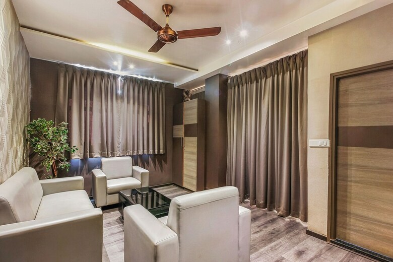 Hotel Oyo 26991 Stanza Luxurios Stay