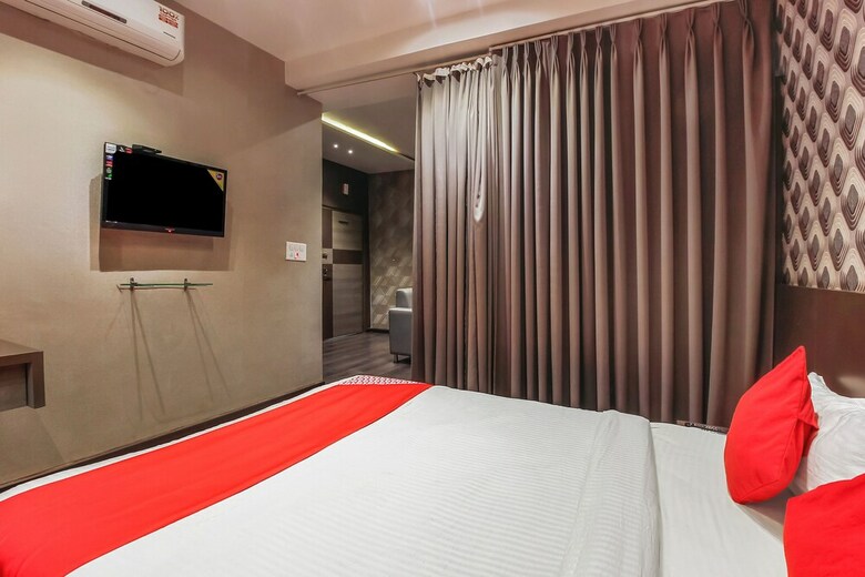 Hotel Oyo 26991 Stanza Luxurios Stay