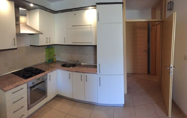 Maru Apartments