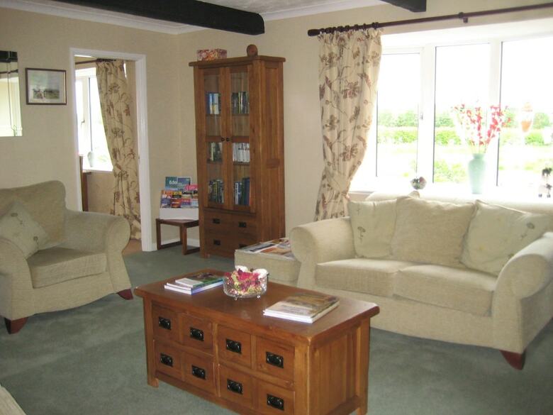 Bed & Breakfast Crossroads House