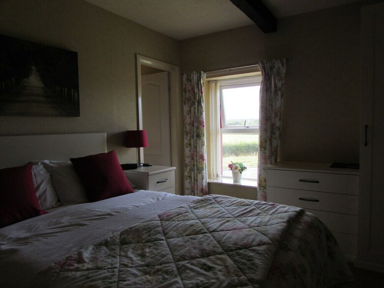 Bed & Breakfast Crossroads House