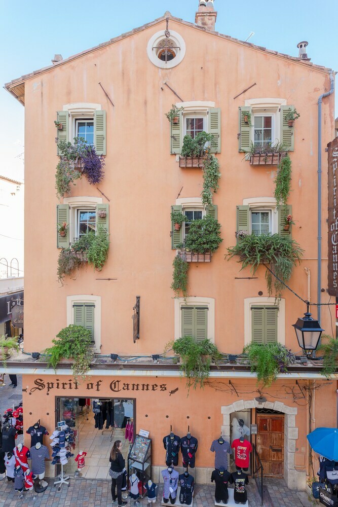 Apartamento Emile Negrin