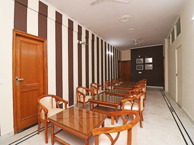 Hotel Oyo 15124 Vizima Crossroad