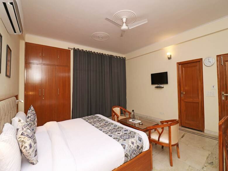 Hotel Oyo 15124 Vizima Crossroad