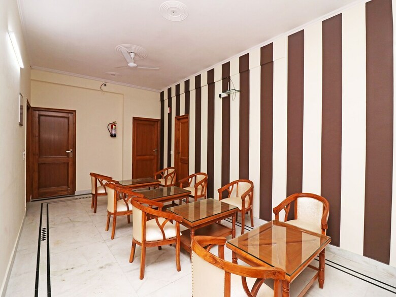 Hotel Oyo 15124 Vizima Crossroad