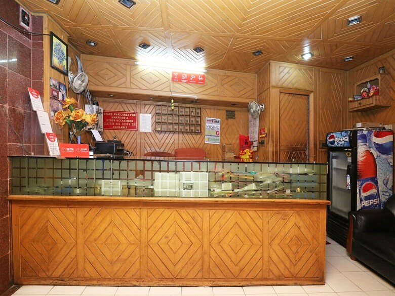 Hotel Oyo 14232 Behala Guest House