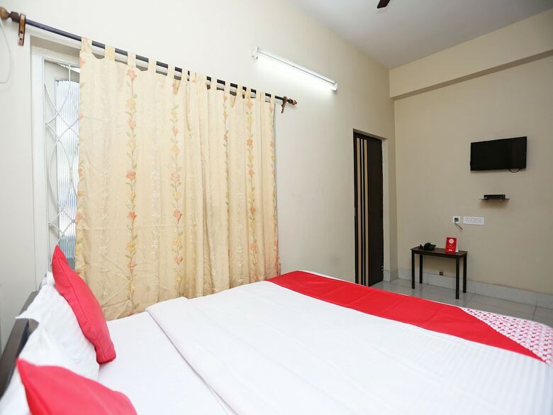 Hotel Oyo 23623 Aakash Bika Guest House