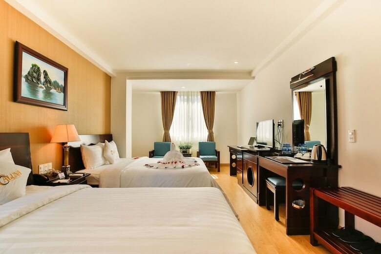 Aluna Hotel