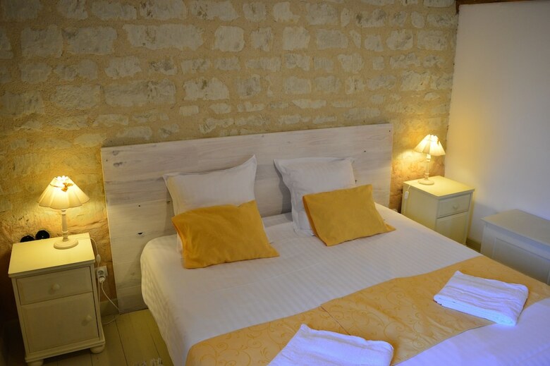 G�te de Groupe Le Clos de Saires  (22-32pers)