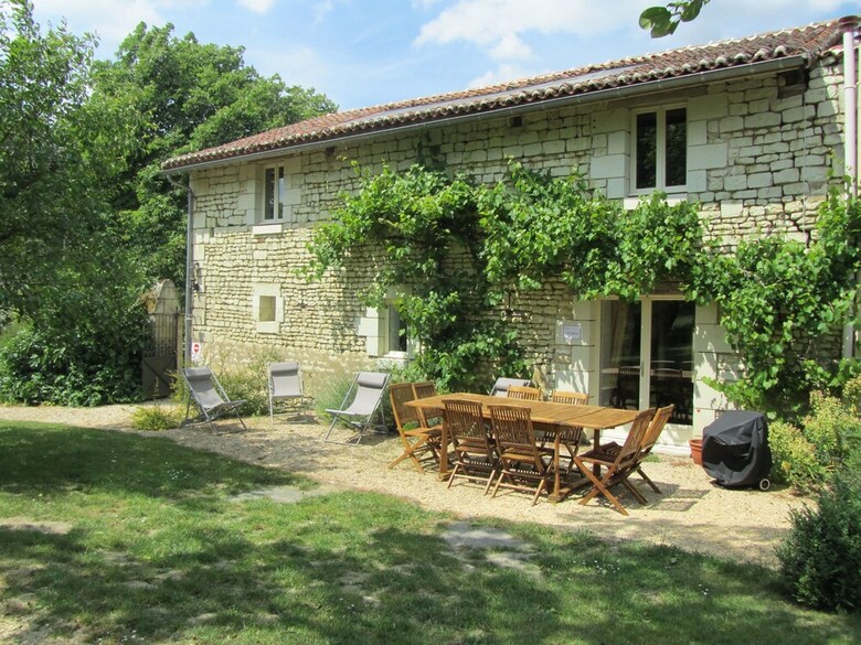 G�te de Groupe Le Clos de Saires  (22-32pers)