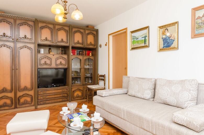 Apartment Domenica 2