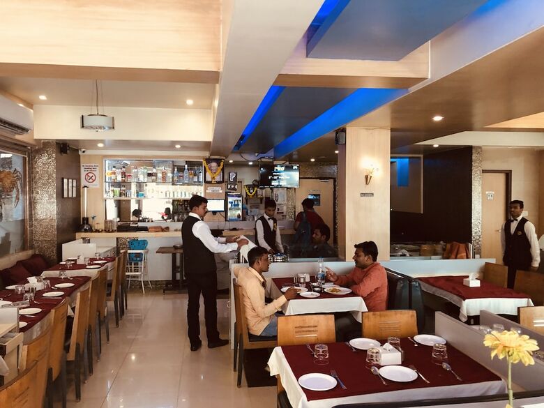 Hotel Srikrishna Paradise