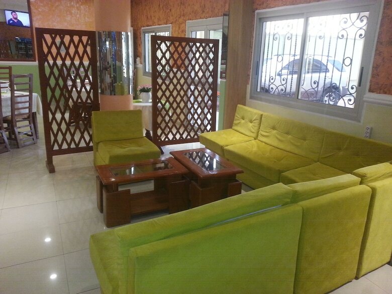 Hostal H�tel - Y