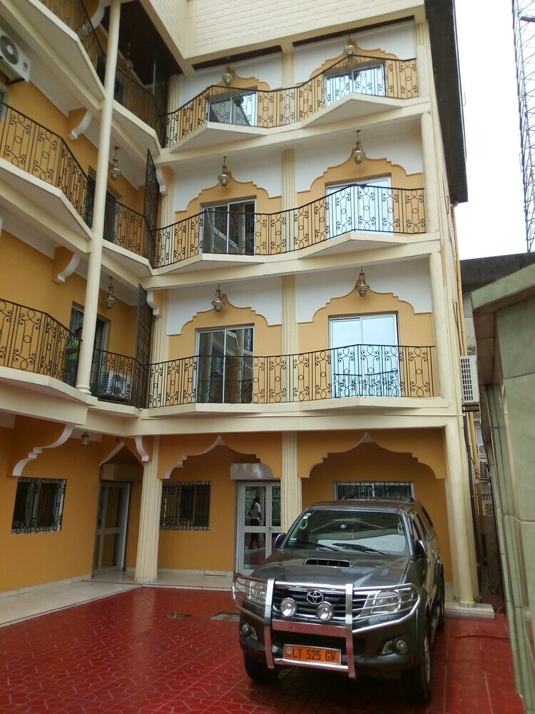 Hostal H�tel - Y