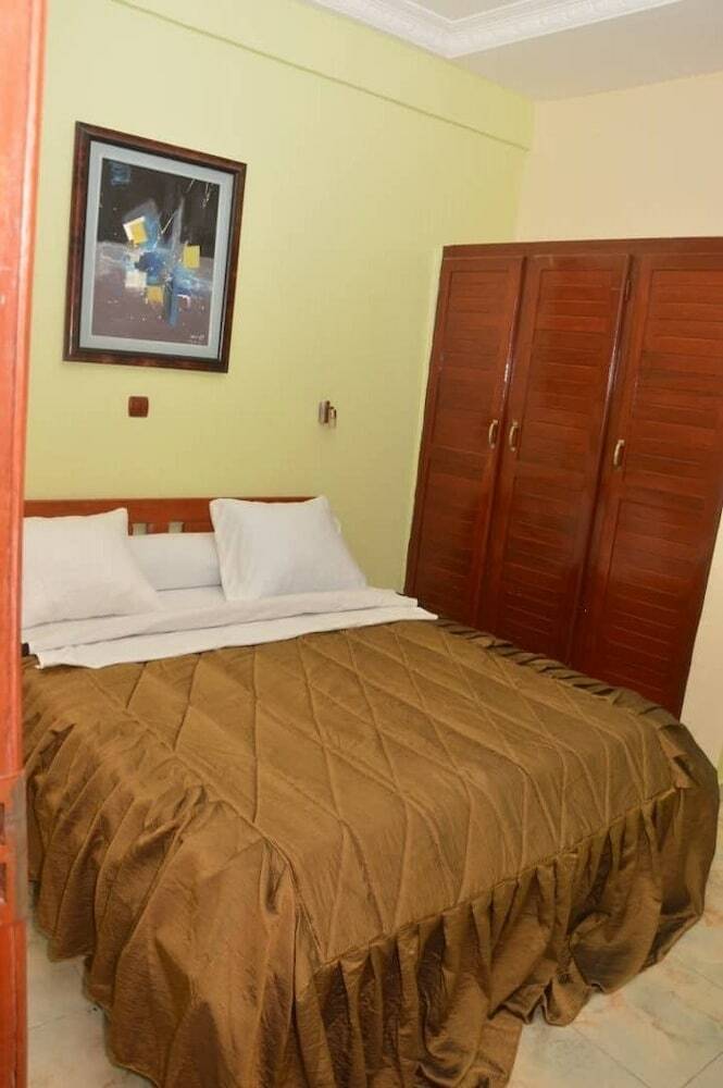 Hostal H�tel - Y