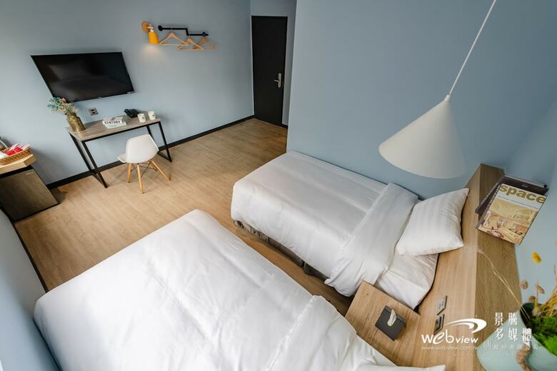 Prince Hotel
