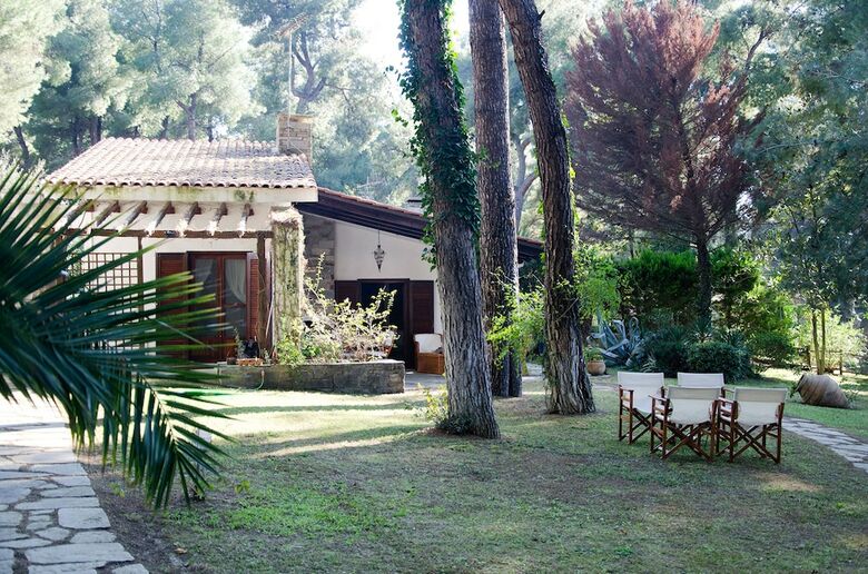 Villa Iris In Sani By Jj Hospitality