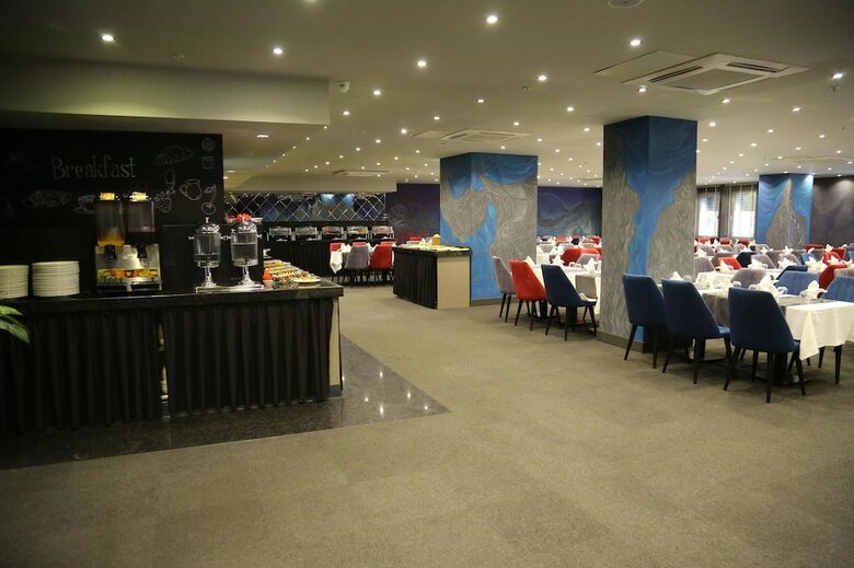 Hotel TRYP By Wyndham Istanbul Sancaktepe
