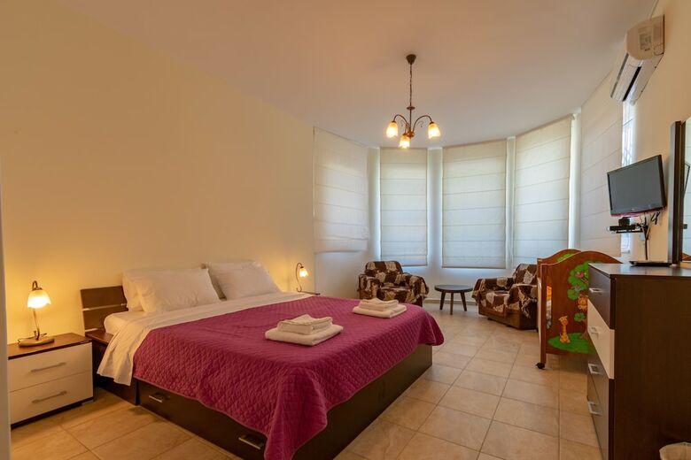 Villa Rosa 2 , Dassia , Corfu