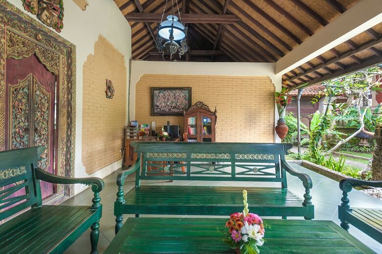 Bed & Breakfast Villa Chempaka