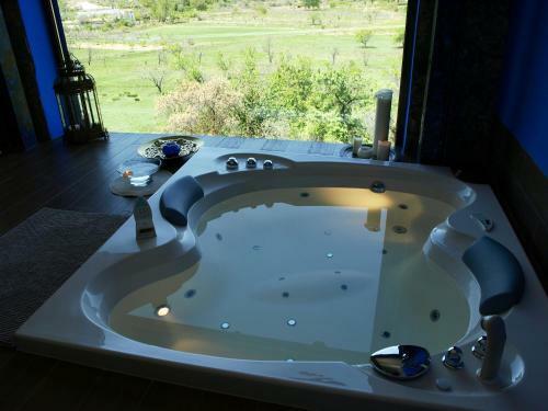 Suite Rural Carenas