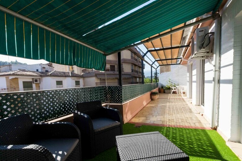 Apartamentos Paseo Del Sal�n