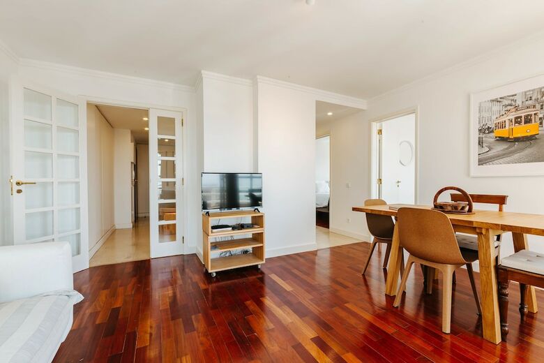 Apartamentos Rent4rest Lisbon Graca River View