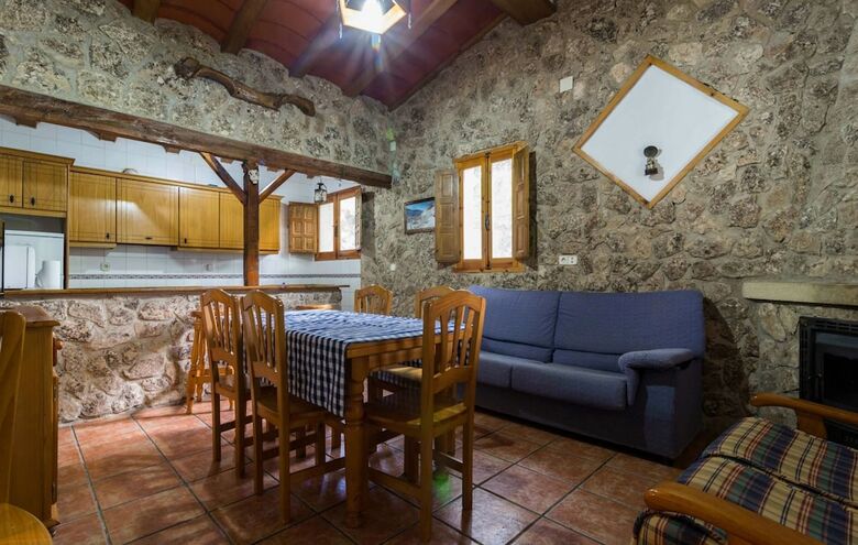 Agroturismo Casas Rurales Los Enebros