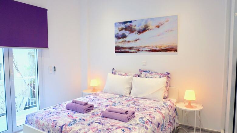 Apartamentos Central Bright Apt In Athens Near Metro