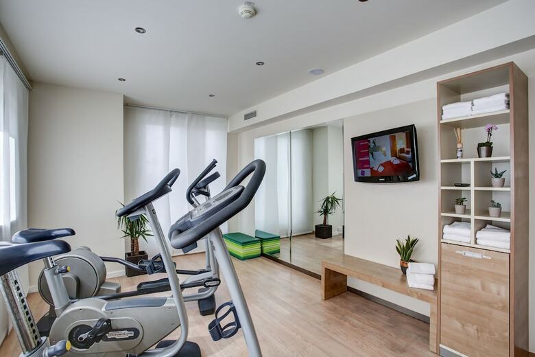 Fourside Hotel & Suites Vienna
