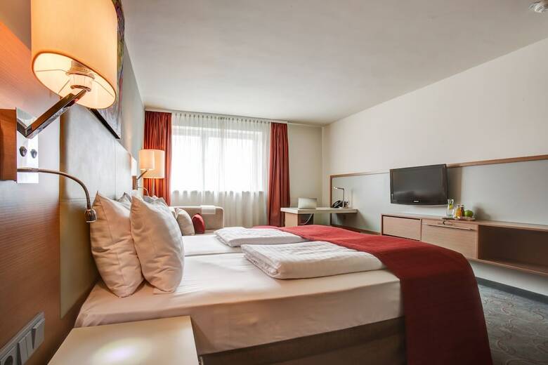 Fourside Hotel & Suites Vienna