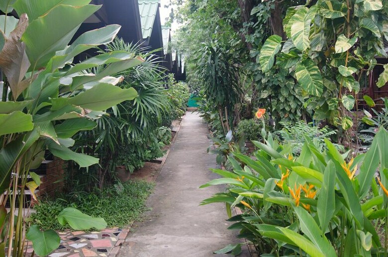 Hostal Sea Garden Hostels