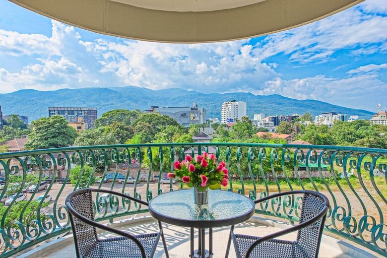 Apartamentos Hillside Plaza & Condotel 4 Downtown