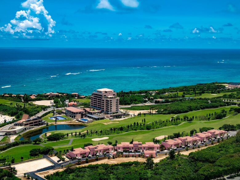Hotel Shigira Mirage